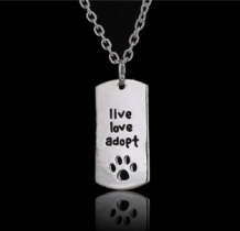 live love adopt ketting